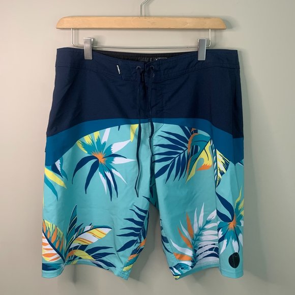 O'Neill Hyperfreak 20" Boardshorts Surfing‎ Swim Quick-Dry Trunks ~ Size 32" - Picture 1 of 14